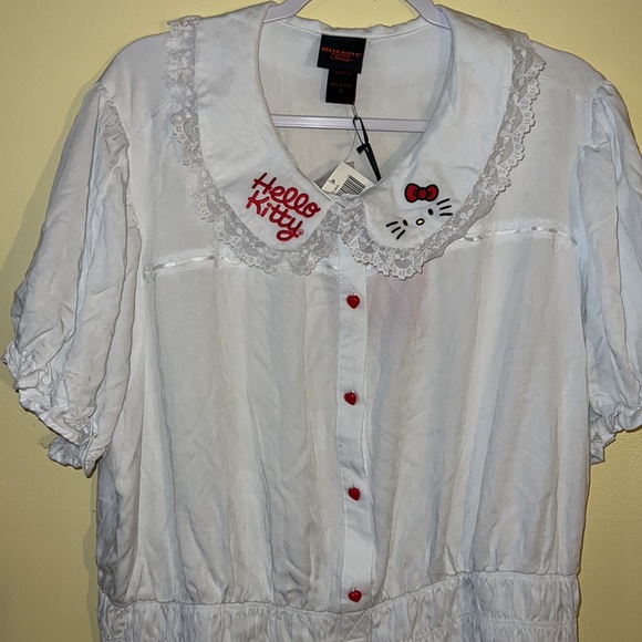 Hello Kitty Lace Woven Button-Up Top - Picture 7 of 16